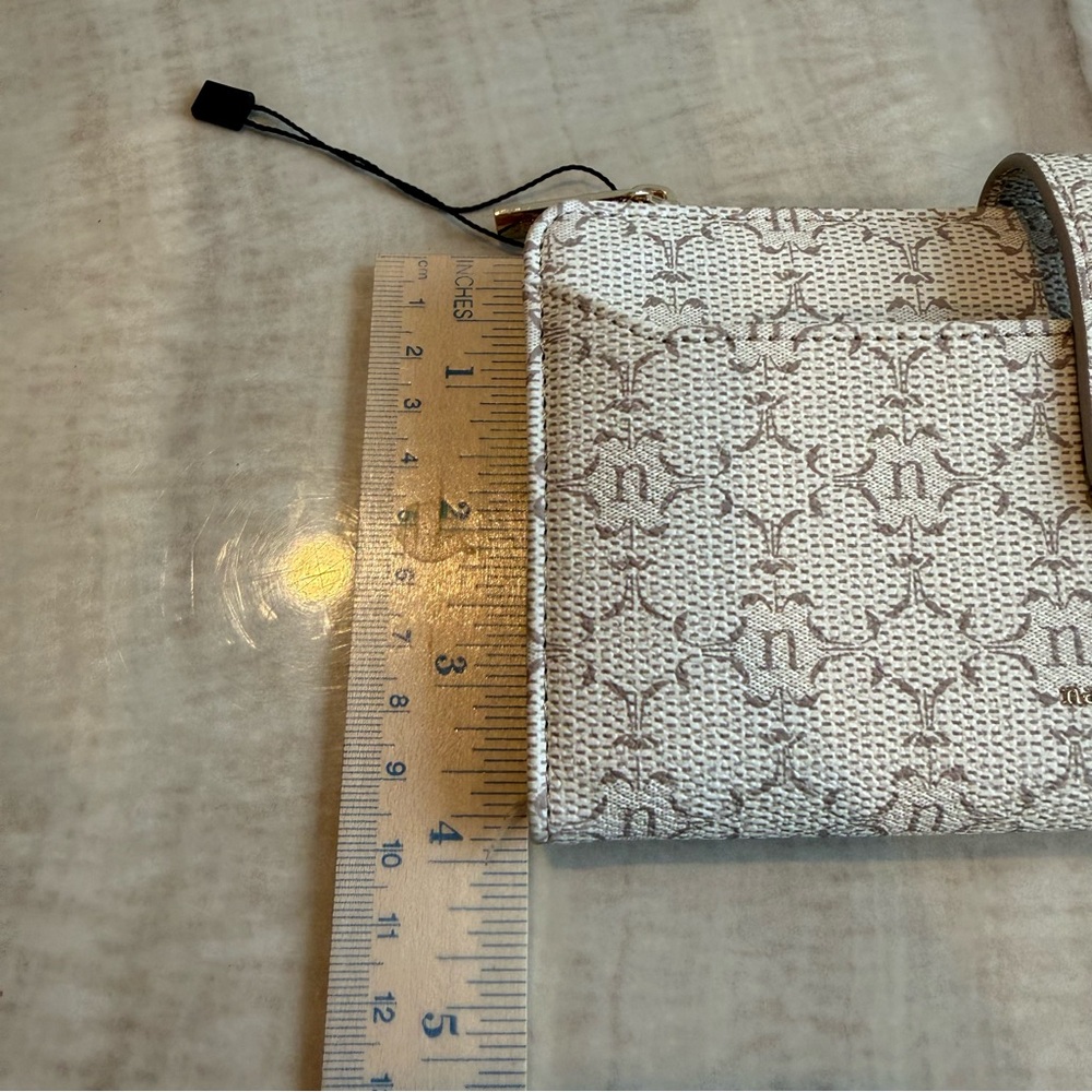 Nanette Lepore Cream Patterned Wallet - Picture 4 of 9